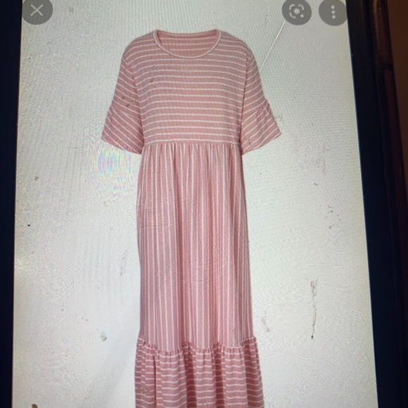 Clothes - Picture 2 of 2